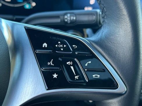 Used 2025 Mercedes-Benz GLA 250 4MATIC image 30