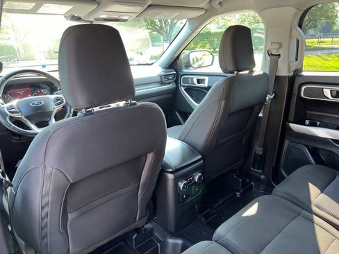 Certified 2022 Ford Explorer XLT AWD/4WD image 28