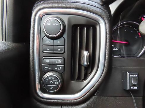 Used 2021 Chevrolet Silverado 2500 LTZ AWD/4WD image 11