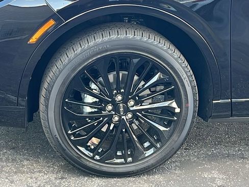 New 2025 Lincoln Corsair Reserve w/ Jet Appearance Package image 6