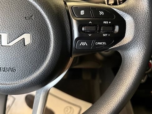 Used 2022 Kia Rio S w/ Technology Package image 11