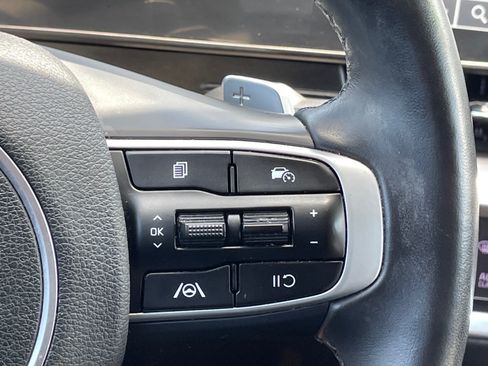 Certified 2023 Kia Sportage EX AWD/4WD image 13