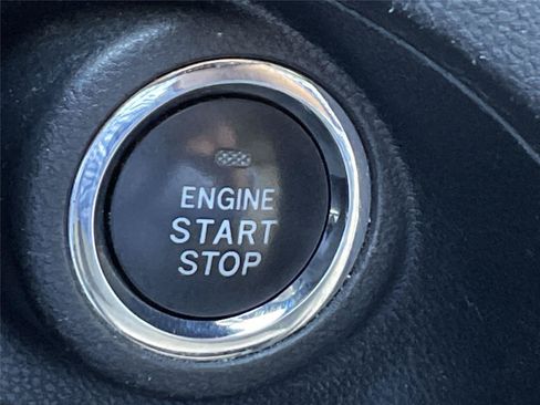 Used 2020 Subaru Forester Limited w/ Popular Package #3 AWD/4WD image 31