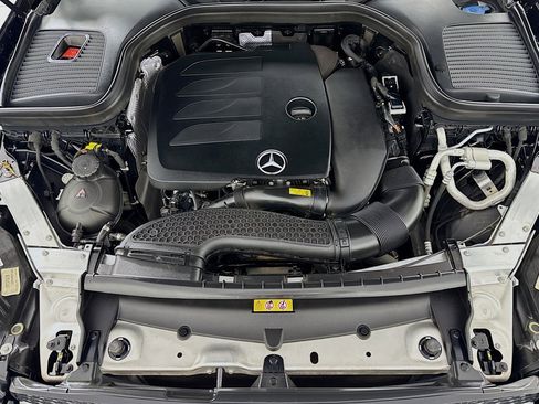 Certified 2023 Mercedes-Benz GLC 300 4MATIC Coupe image 12