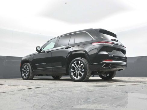 Used 2023 Jeep Grand Cherokee Overland image 36