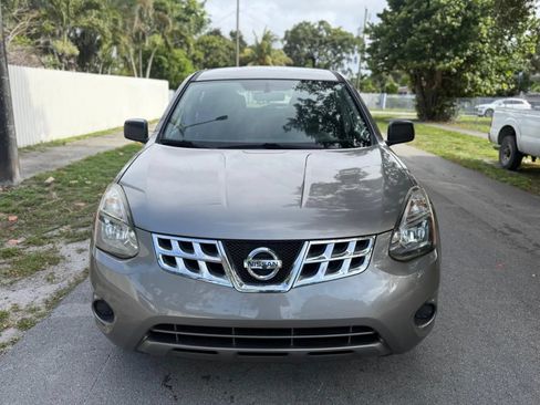 Used 2014 Nissan Rogue S FWD image 6