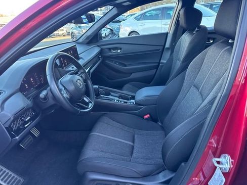 Used 2024 Honda Accord Sport image 3