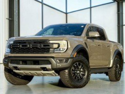 Used 2025 Ford Ranger Raptor image 8