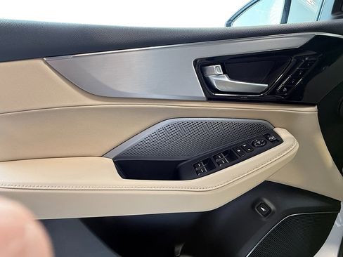 New 2026 Acura MDX image 14