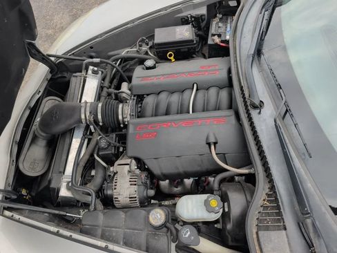 Used 2006 Chevrolet Corvette Convertible w/ Preferred Equipment Group RWD image 15