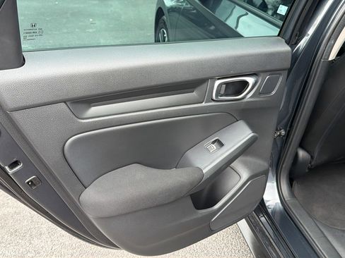 Used 2023 Honda Civic LX image 16