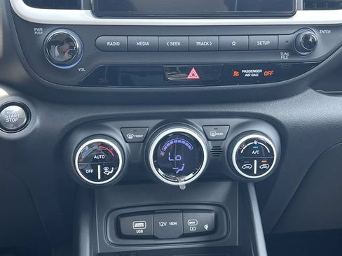 New 2026 Hyundai Venue SEL FWD image 15