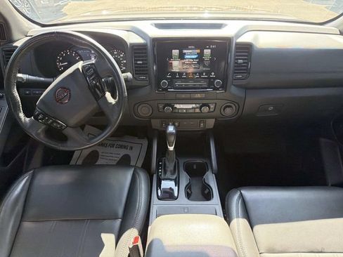 Used 2022 Nissan Frontier Pro-X w/ Pro-X Premium Package RWD image 17