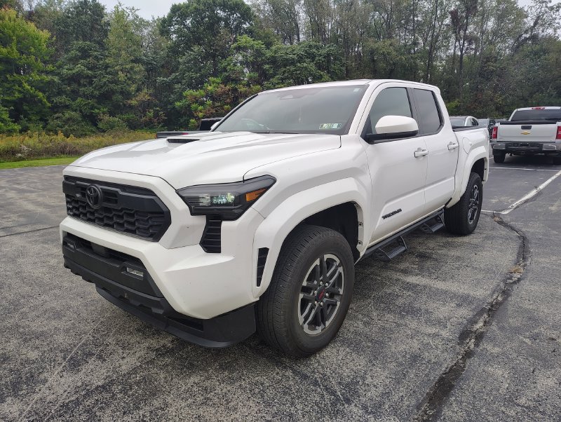 Used 2024 Toyota Tacoma TRD Sport AWD/4WD 360° Tour