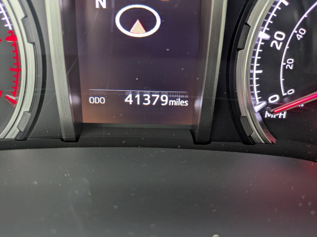 Used 2022 Toyota 4Runner Limited AWD/4WD image 16