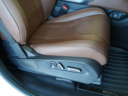 Used 2023 Acura MDX SH-AWD w/ Technology Package image 30