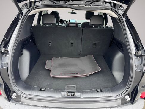 Used 2022 Ford Escape SEL w/ SEL Stealth AWD Package image 21