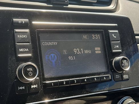 Used 2019 Honda CR-V LX image 11