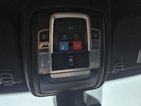 Used 2026 RAM 1500 Laramie w/ Night Edition AWD/4WD image 22
