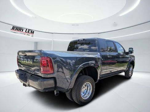 New 2026 RAM 3500 Limited AWD/4WD image 3