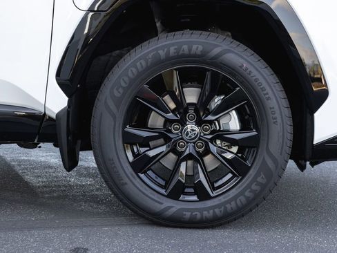 New 2026 Toyota RAV4 SE AWD/4WD image 4