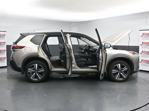 Used 2021 Nissan Rogue Platinum AWD/4WD image 41