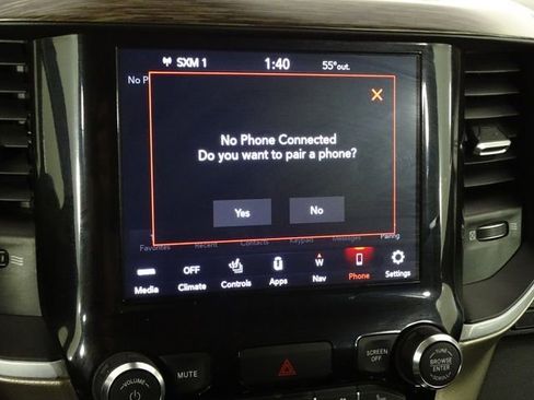 Used 2020 RAM 1500 Laramie AWD/4WD image 35