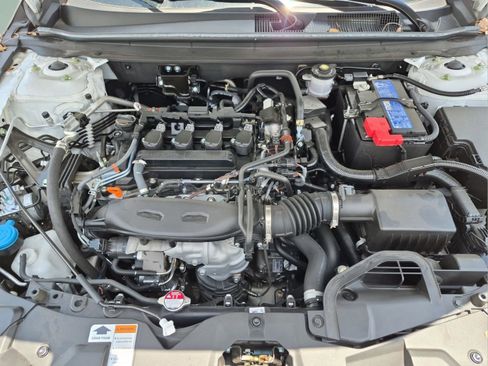 Certified 2025 Honda Accord LX image 21