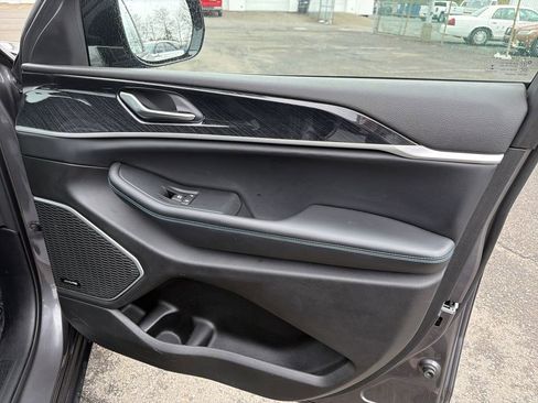 Used 2022 Jeep Grand Cherokee Trailhawk w/ Advanced Protech Group II image 14