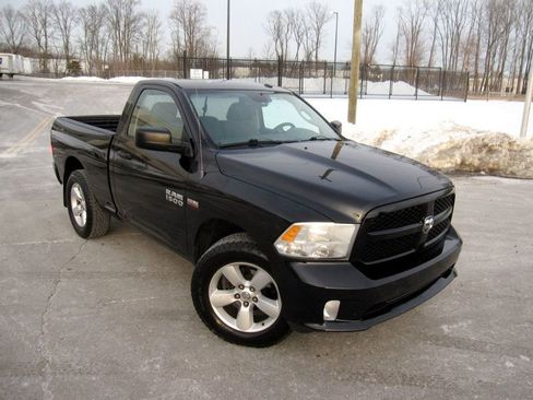 Used 2013 RAM 1500 Express image 2