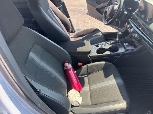 Used 2023 Honda Civic Sport image 38