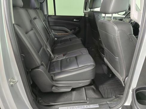 Used 2018 Chevrolet Suburban LT AWD/4WD image 14