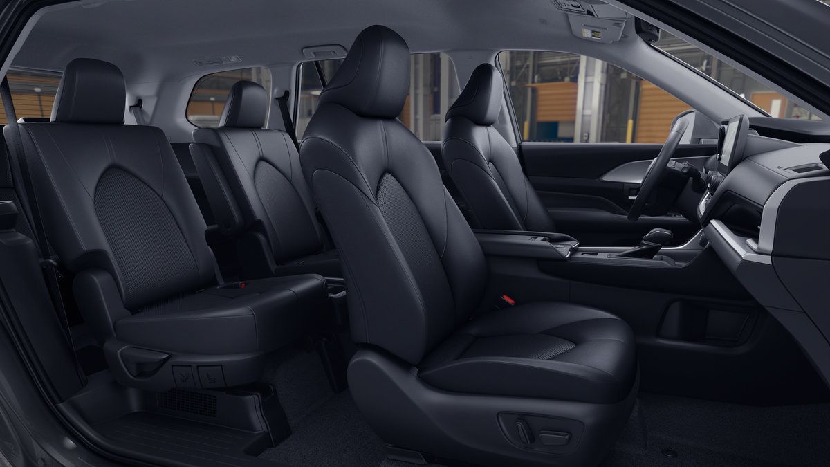 New 2026 Toyota Grand Highlander XLE FWD image 20