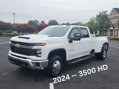 Used 2024 Chevrolet Silverado 3500 LT w/ Convenience Package