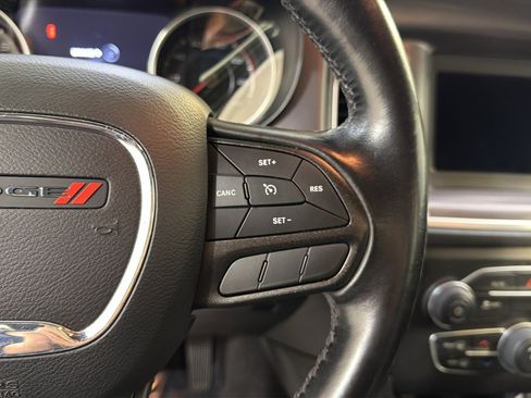 Used 2022 Dodge Charger SXT w/ Leather Interior Group RWD image 14