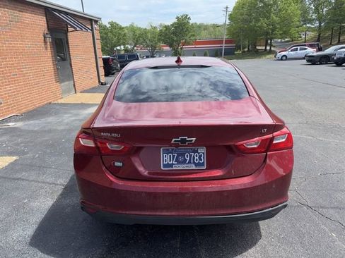 Used 2017 Chevrolet Malibu LT w/ Driver Confidence Package image 4