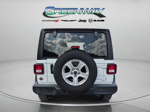 Used 2023 Jeep Wrangler Unlimited Sport AWD/4WD image 2