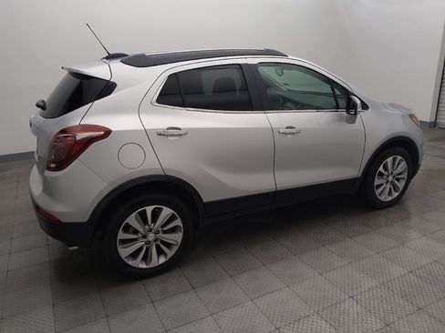Used 2018 Buick Encore Preferred FWD image 10