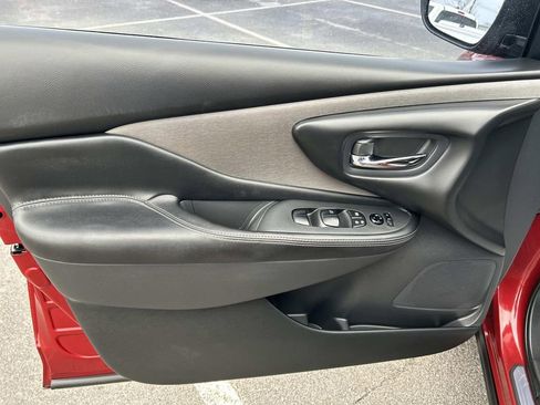 Used 2019 Nissan Murano S image 22