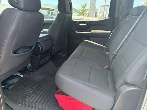 Used 2024 Chevrolet Silverado 1500 Custom image 8
