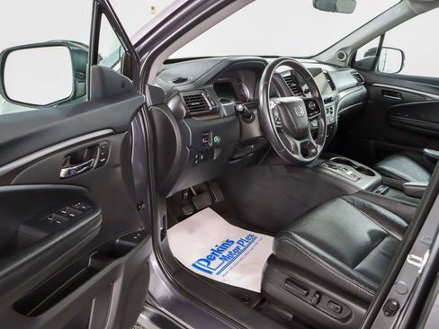 Used 2022 Honda Pilot Special Edition image 3