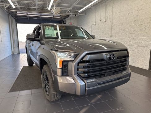 New 2026 Toyota Tundra SR5 image 2