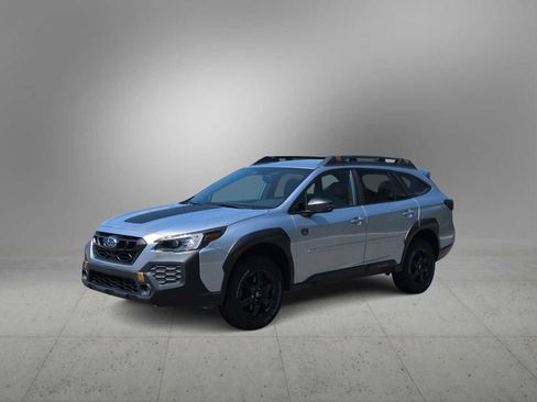 Used 2024 Subaru Outback Wilderness AWD/4WD image 4