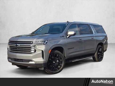 Used 2024 Chevrolet Suburban High Country w/ Advanced Technology Package image 1