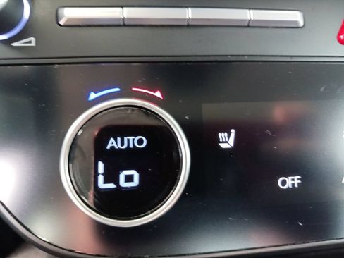 Used 2025 Hyundai Sonata SEL FWD image 24