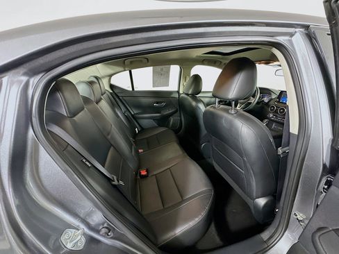 Used 2024 Nissan Sentra SR w/ SR Premium Package image 29