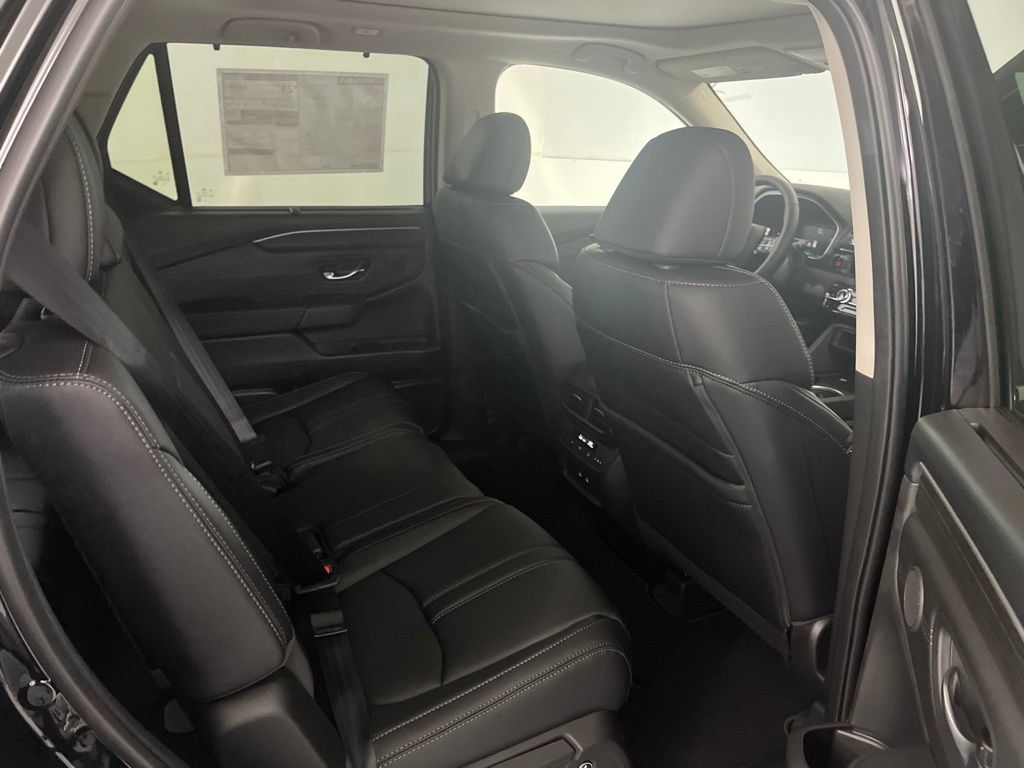 New 2026 Honda Pilot Touring image 26