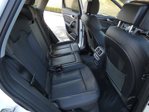 Used 2019 Audi Q5 2.0T Premium Plus w/ Premium Plus Package image 33