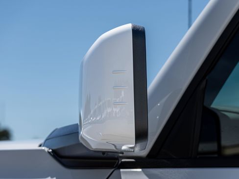 New 2026 Ford Bronco Outer Banks AWD/4WD image 17