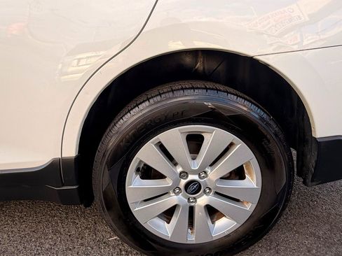 Used 2019 Subaru Outback 2.5i Premium AWD/4WD image 19